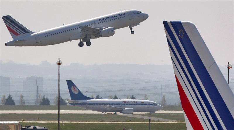 Francia pide que Argentina aclare el arresto de tripulantes de Air France